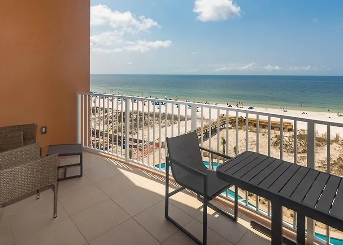 Phoenix Gulf Towers 402 Apartment *